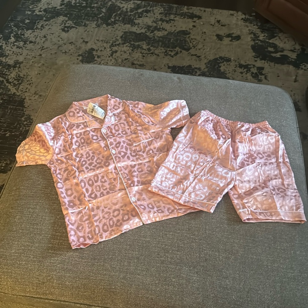 Silk Pajama Set Cheetah Print Little Girls Size 12 NWT!!